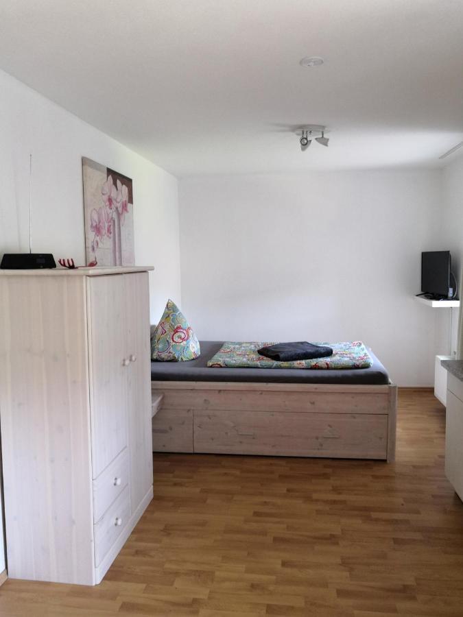 Zimmervermietung Am Holzberg Thallwitz Exterior foto